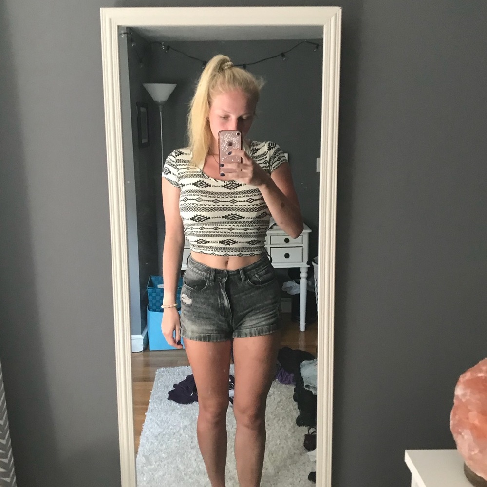 aztec crop top